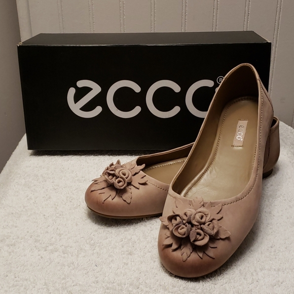 Ecco Kelly leather flats, colour woodrose, 6.5 - Picture 1 of 15